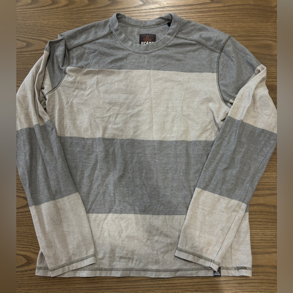 PRANA Men’s long sleeve shirt - Medium